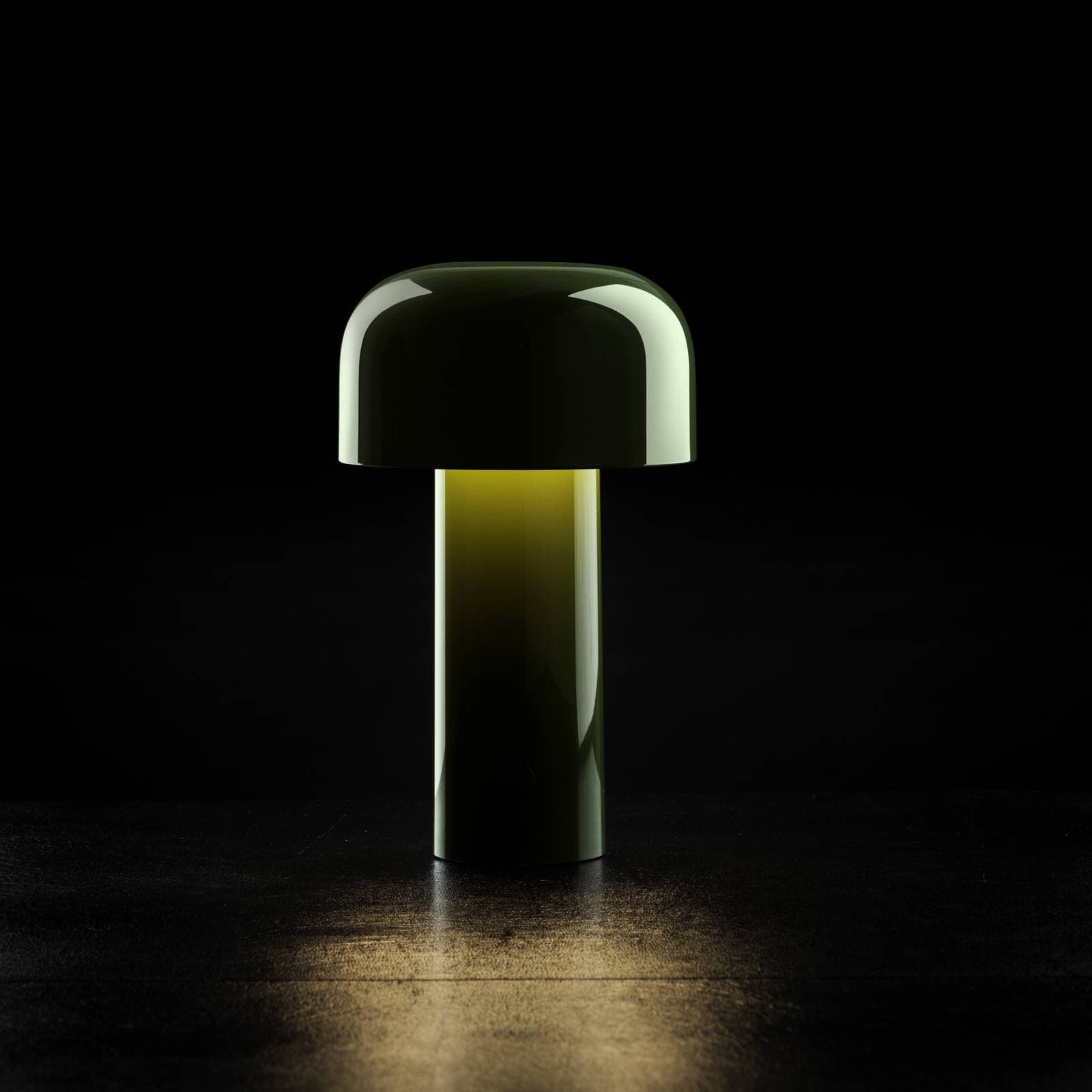 Stolová LED lampa Flos Bellhop s LED a akumulátorom, zelená, 21 cm,