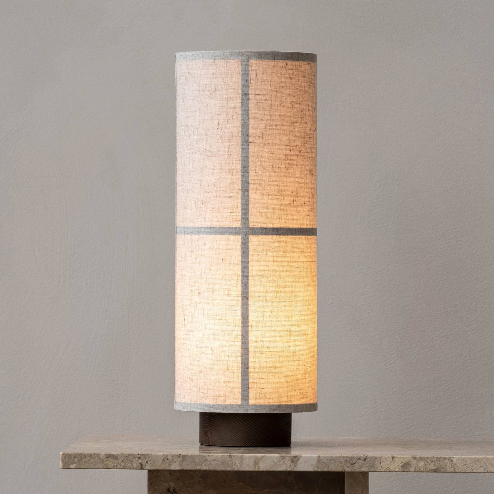 Audo Hashira stolová lampa so stmievačom, prírodná