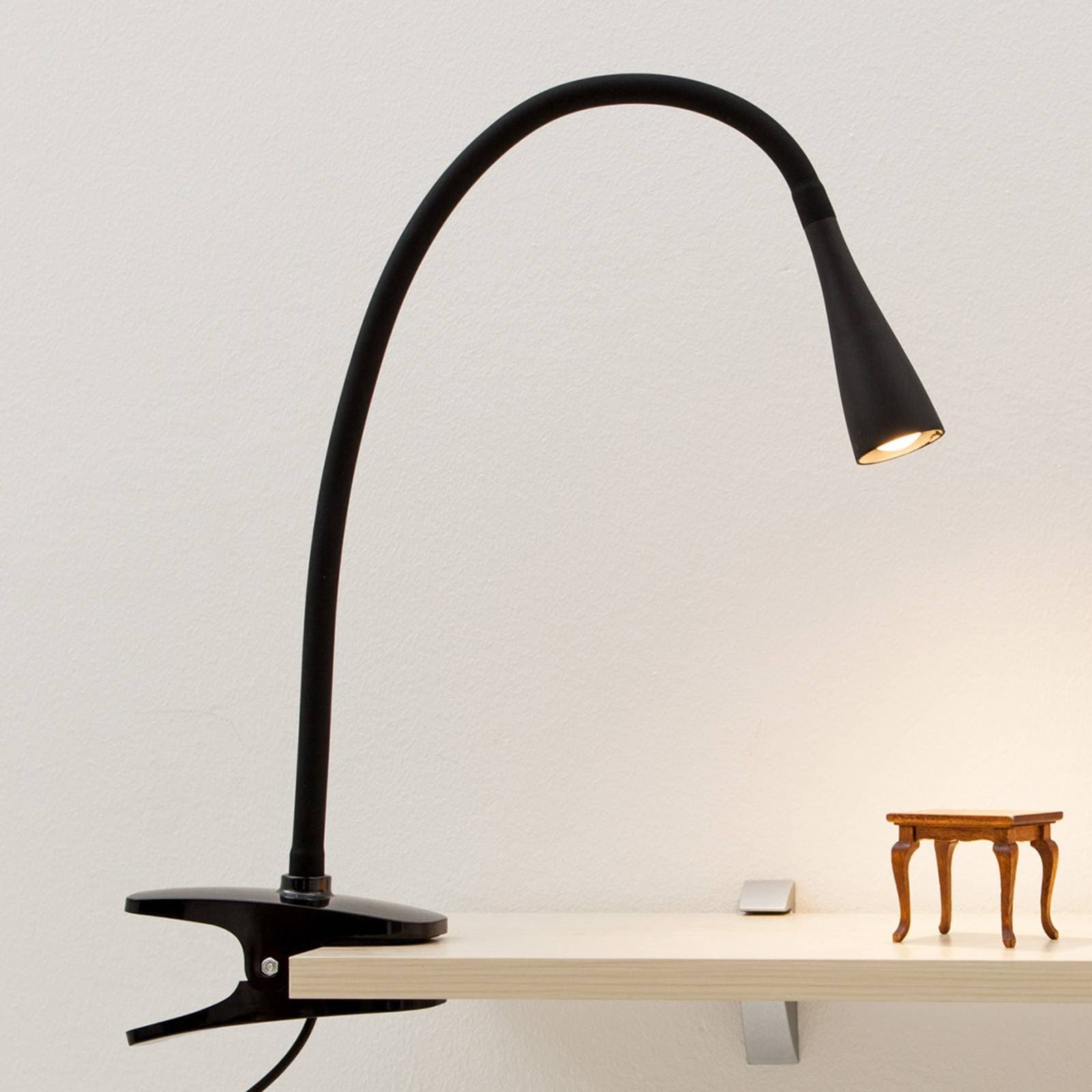 Lindby LED svietidlo Baris, výška 44 cm, čierna, 3000K