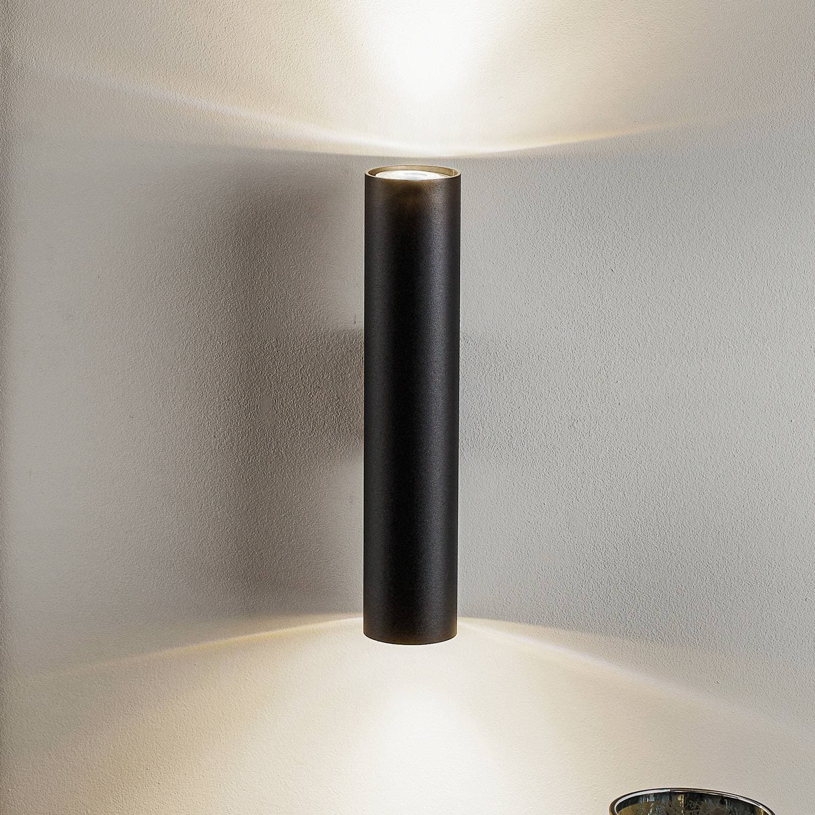 Nástenné svetlo Tube up/down, čierne