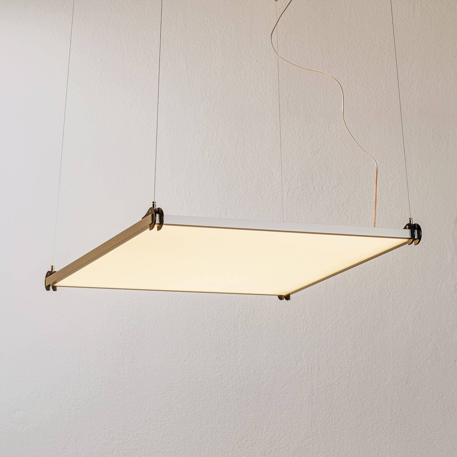 Dizajnové závesné LED svietidlo Artemide Grafa