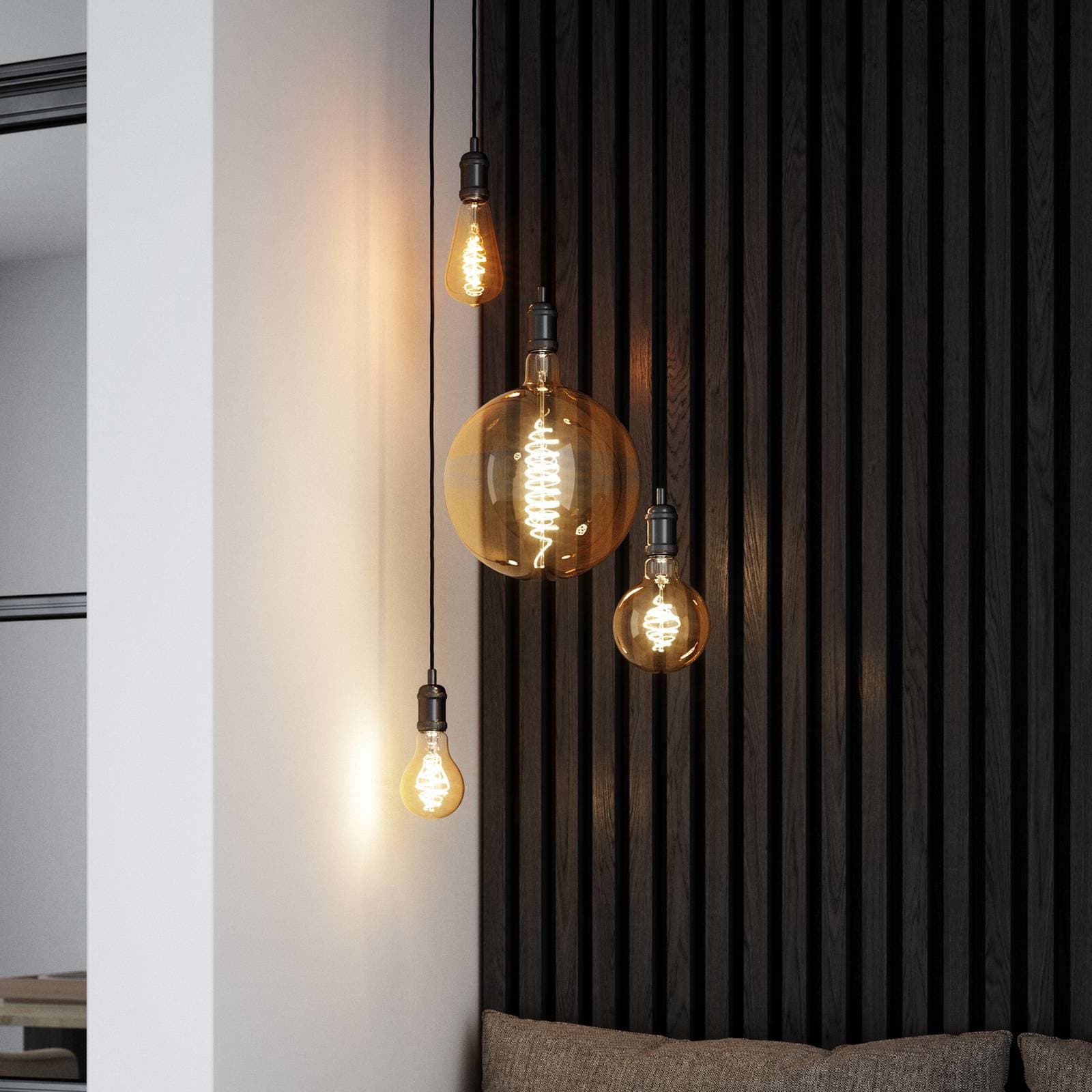 LED filament Smart E27 4,7W 2 200K 360lm jantárová