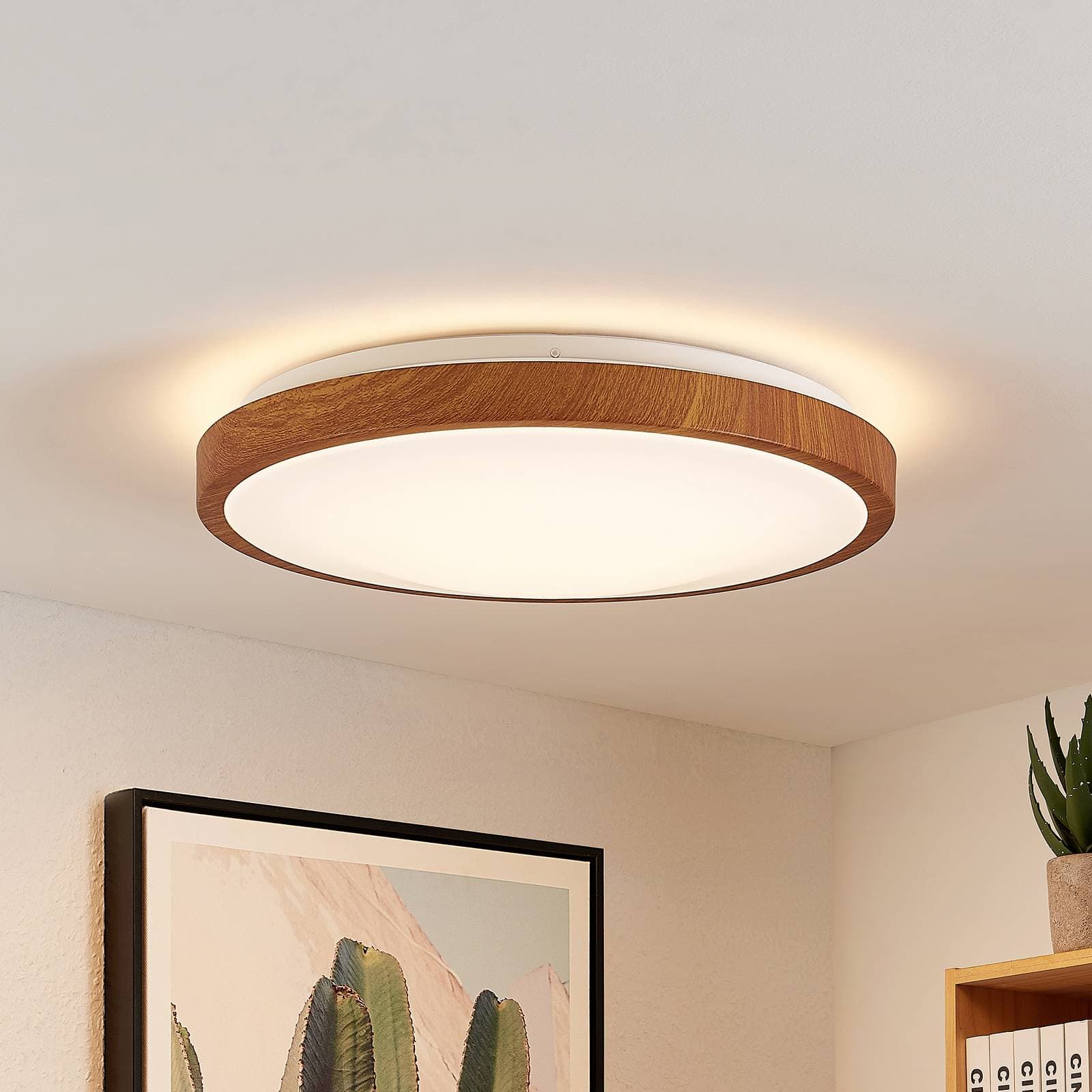 Lindby stropné LED svetlo Mynte, Ø42cm, drevený vzhľad, plast