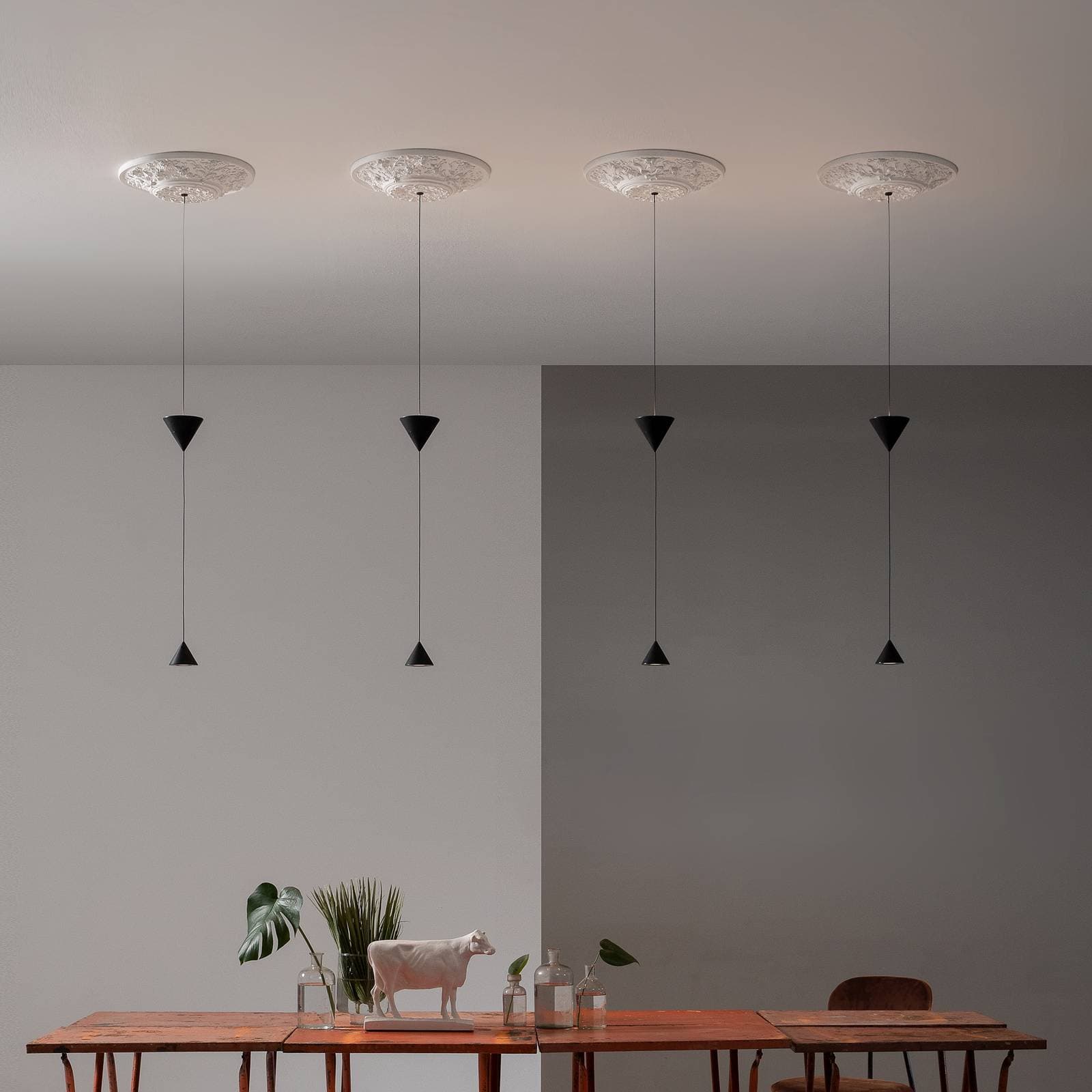 Karman Moonbloom LED závesné svetlo 2fl Ø40cm 3000K