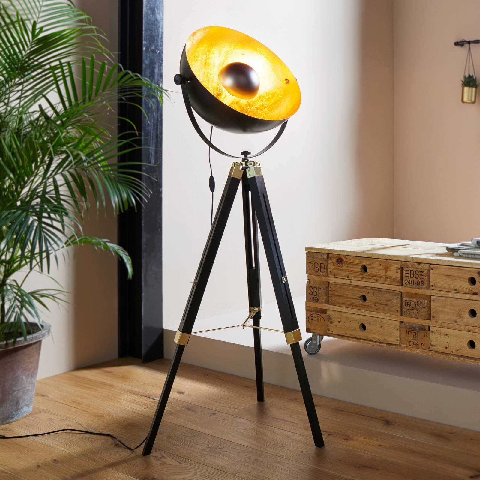 Stojaca lampa Covaleda trojnožka čierna/zlatá