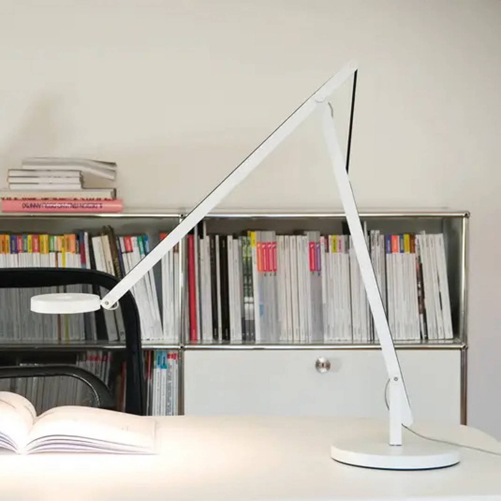 Rotaliana String T1 DTW LED stolík strieborný, čierny