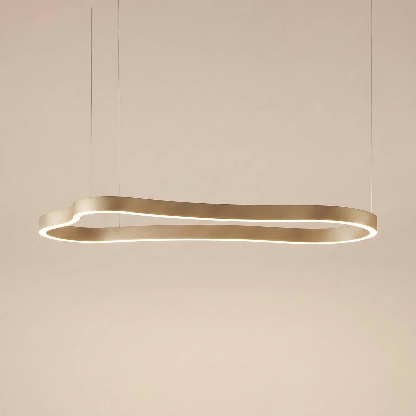 LED závesné svietidlo Lucande Vikali, zlaté, CCT, stmievateľné, 90 x 45 cm