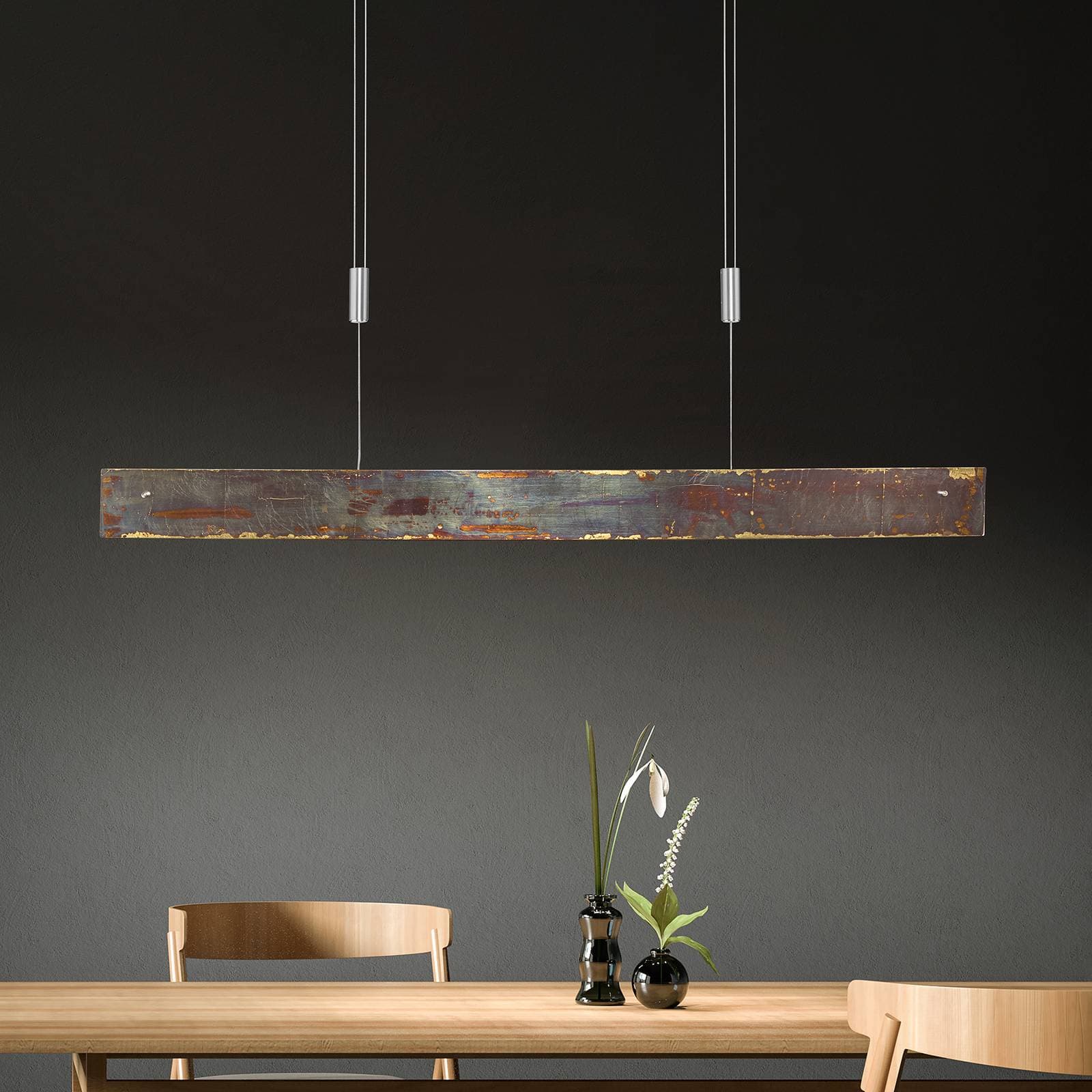 Quitani LED závesná lampa Malu, zlatá oxidovaná, dĺžka 100 cm