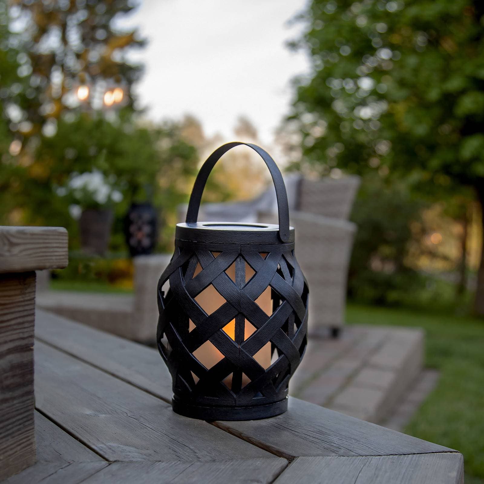 LED lucerna Flame Lantern, čierna, výška 16 cm