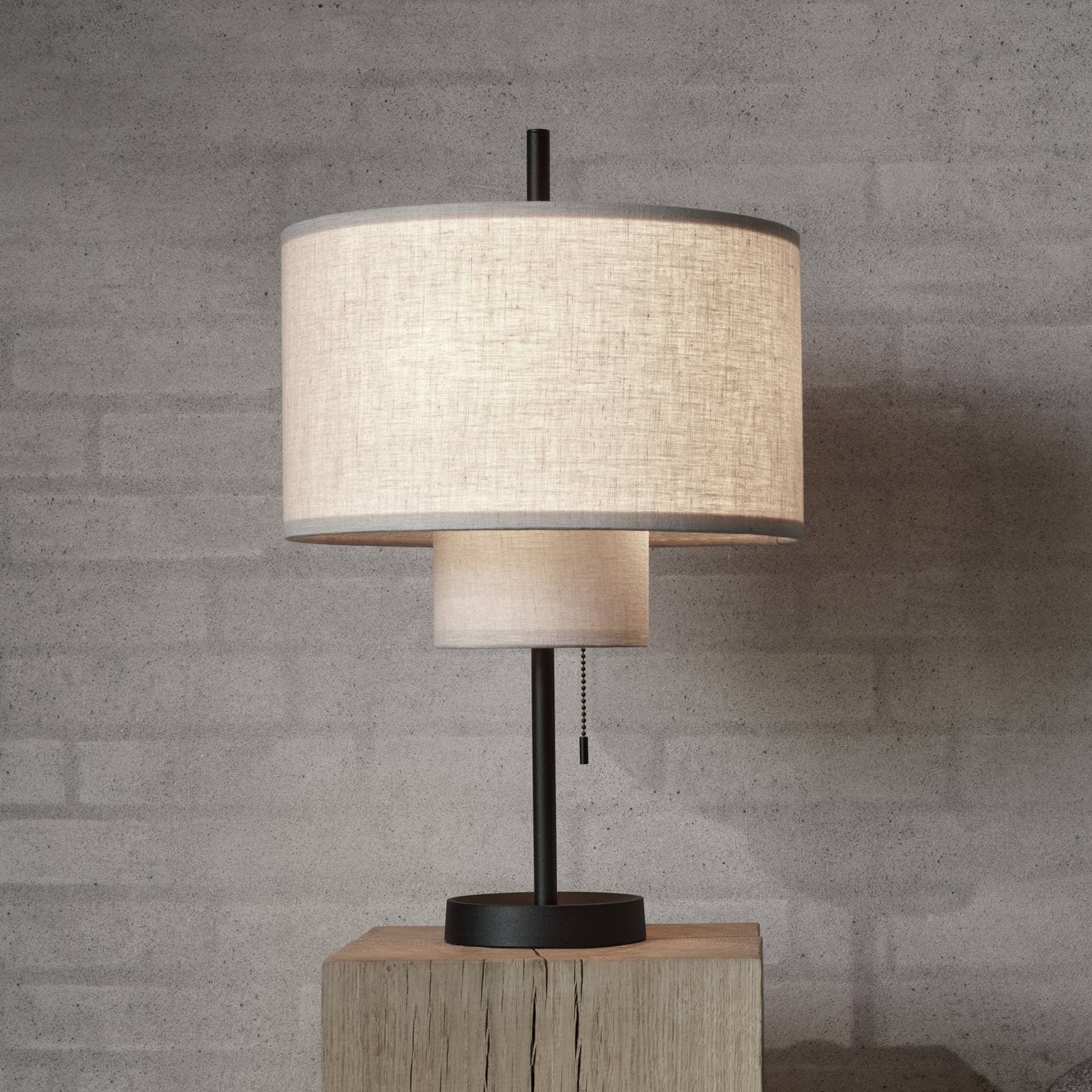 New Works stolová lampa Margin, béžová, textil, Ø 36 cm, E27