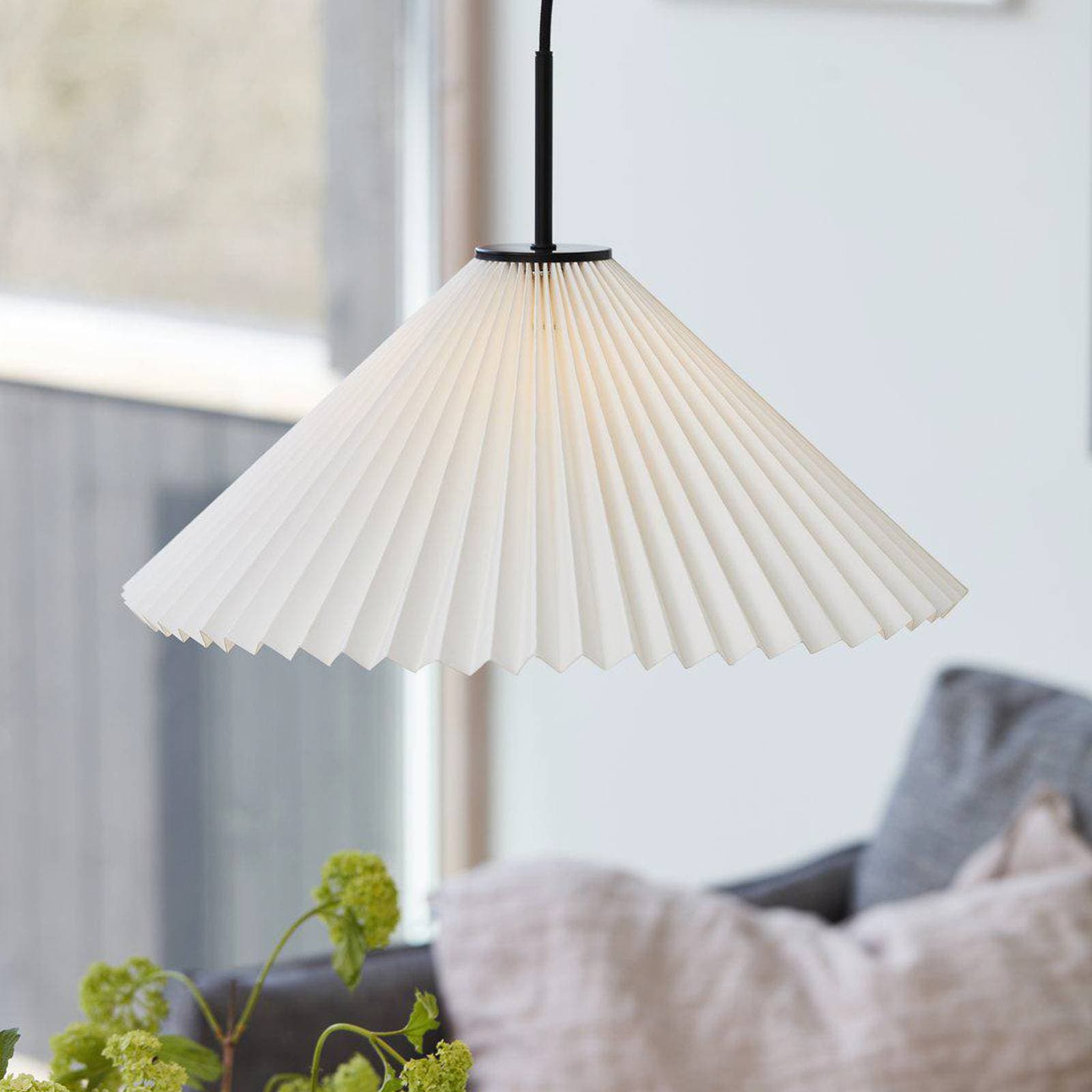 PR Home závesné svetlo Polly, biele, Ø 45 cm, papier