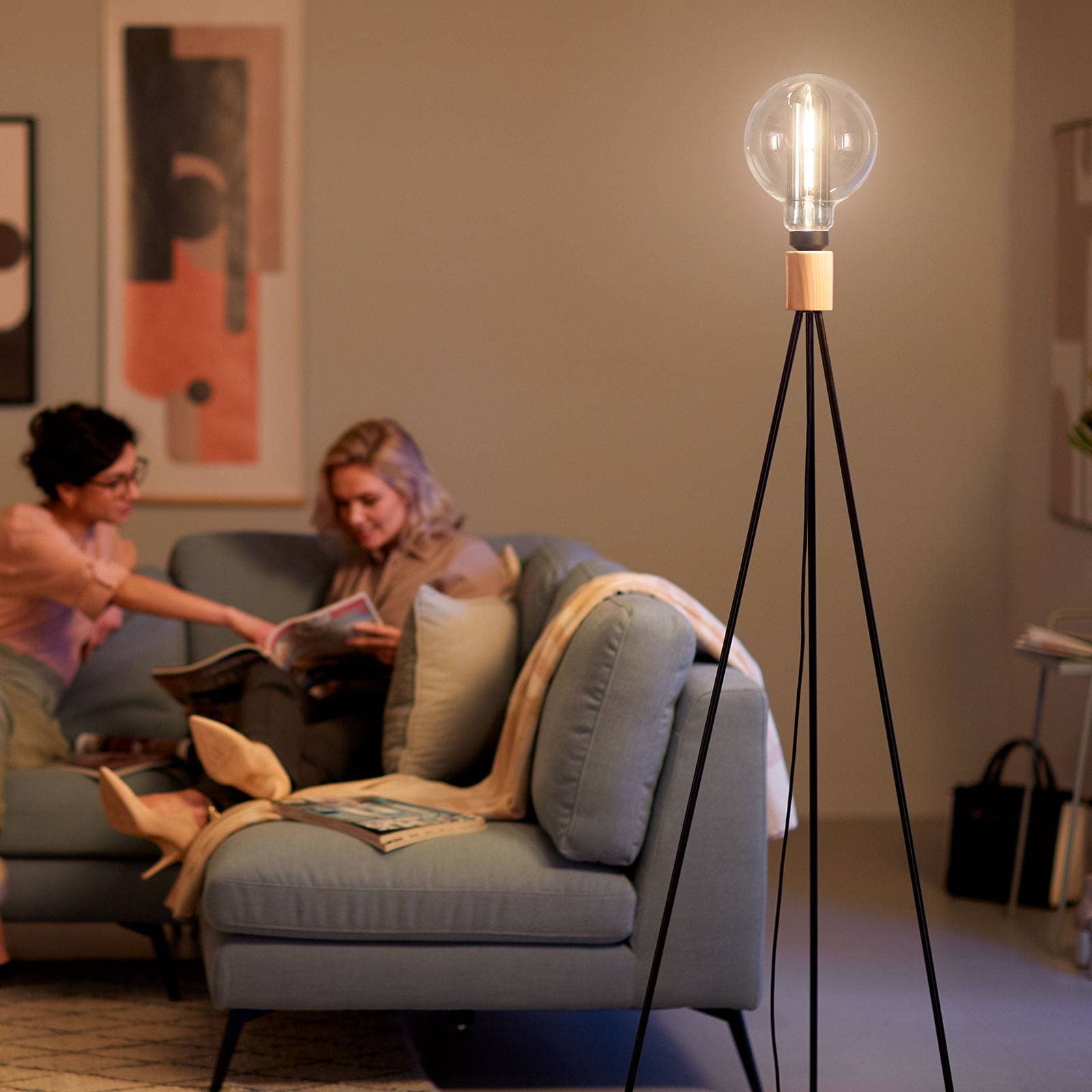 Philips Giant Globe dymová LED žiarovka E27 6,5 W