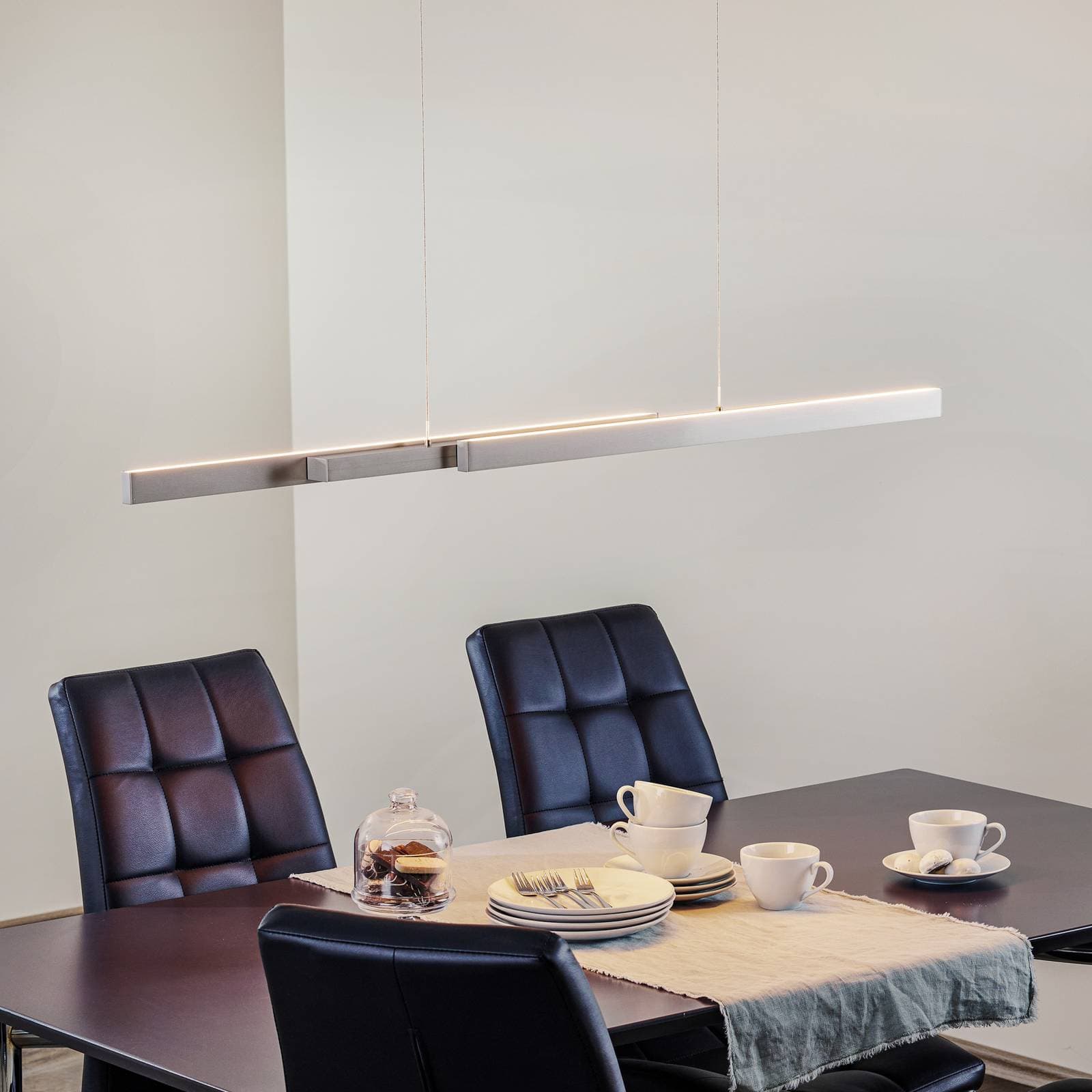 Závesné LED svietidlo Lara 134 cm teleskop nikel