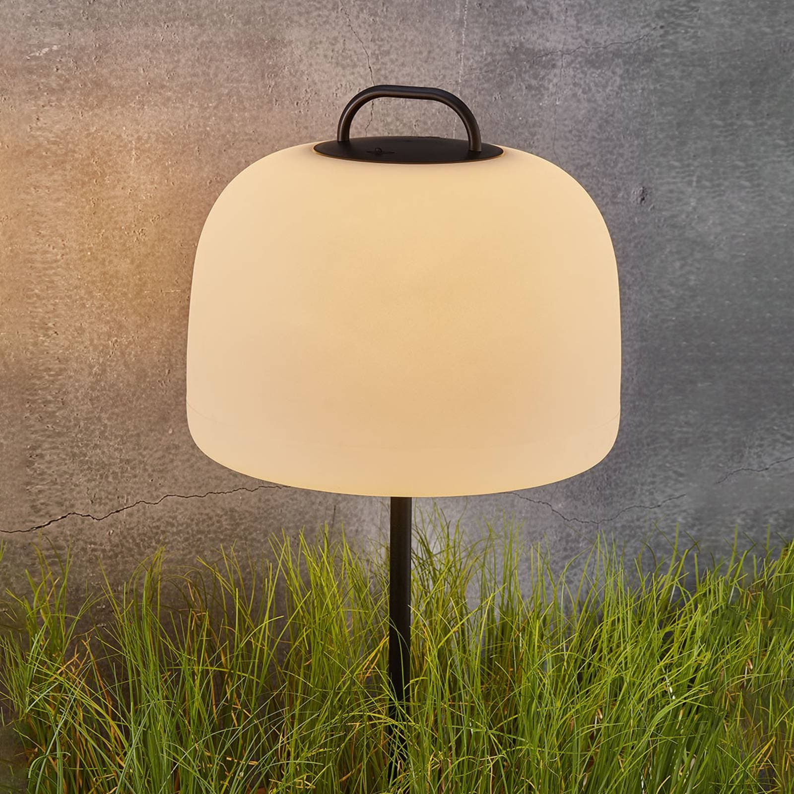 LED zemný svetelný bodec Kanvica s tienidlom Ø 36 cm