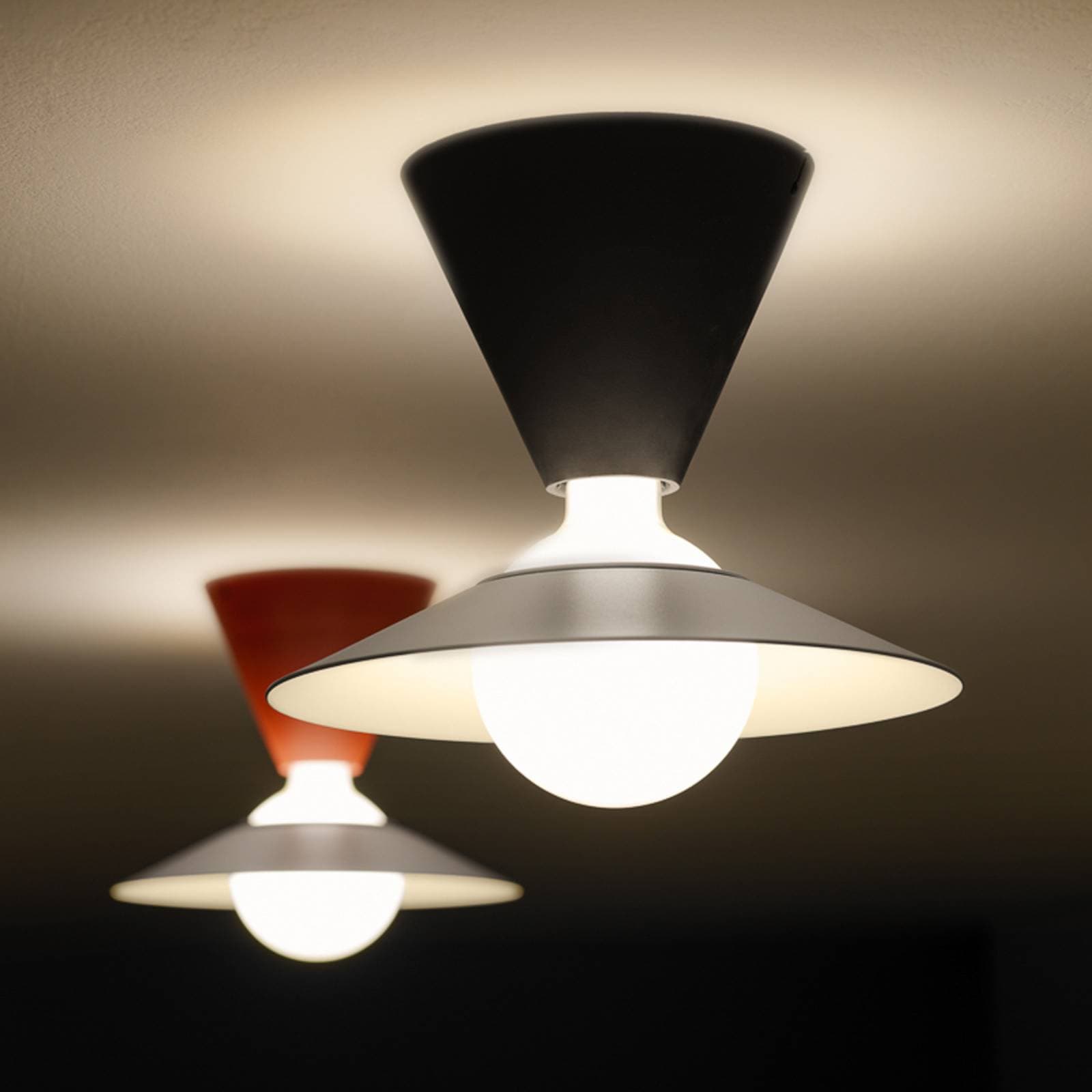 Stilnovo Fante stropné LED svetlo, 2 700 K, čierne
