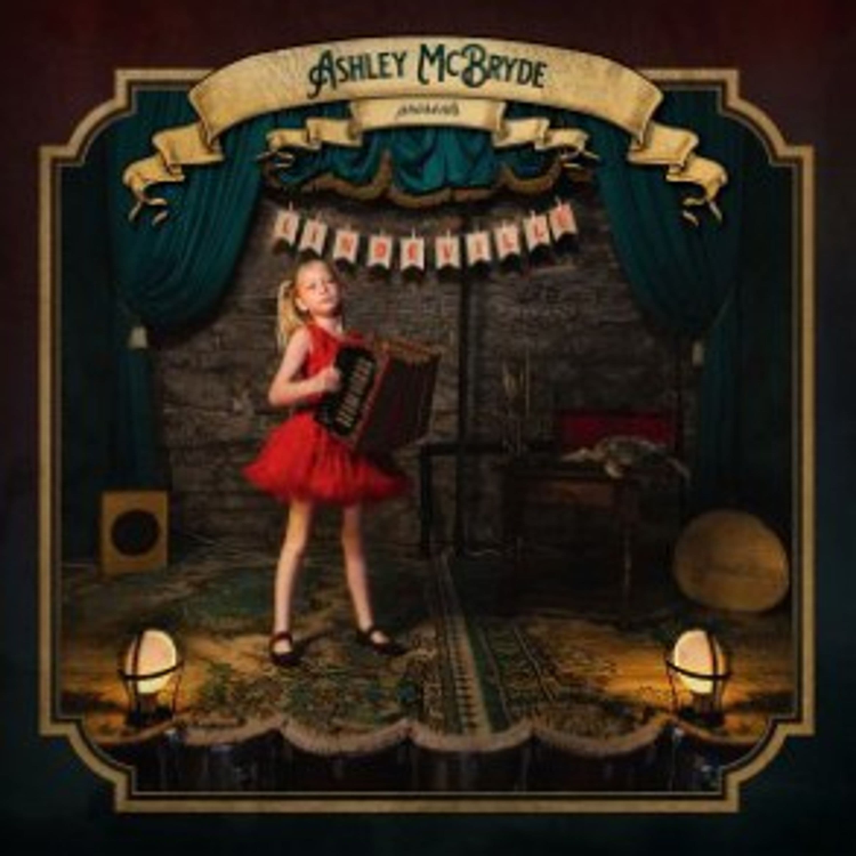 CD Ashley McBryde - LINDEVILLE