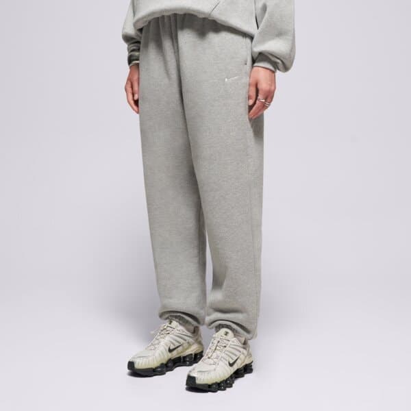 Nike W Nk Stdo Flc Mw Hr Os Cff Pnt Sivá EUR M