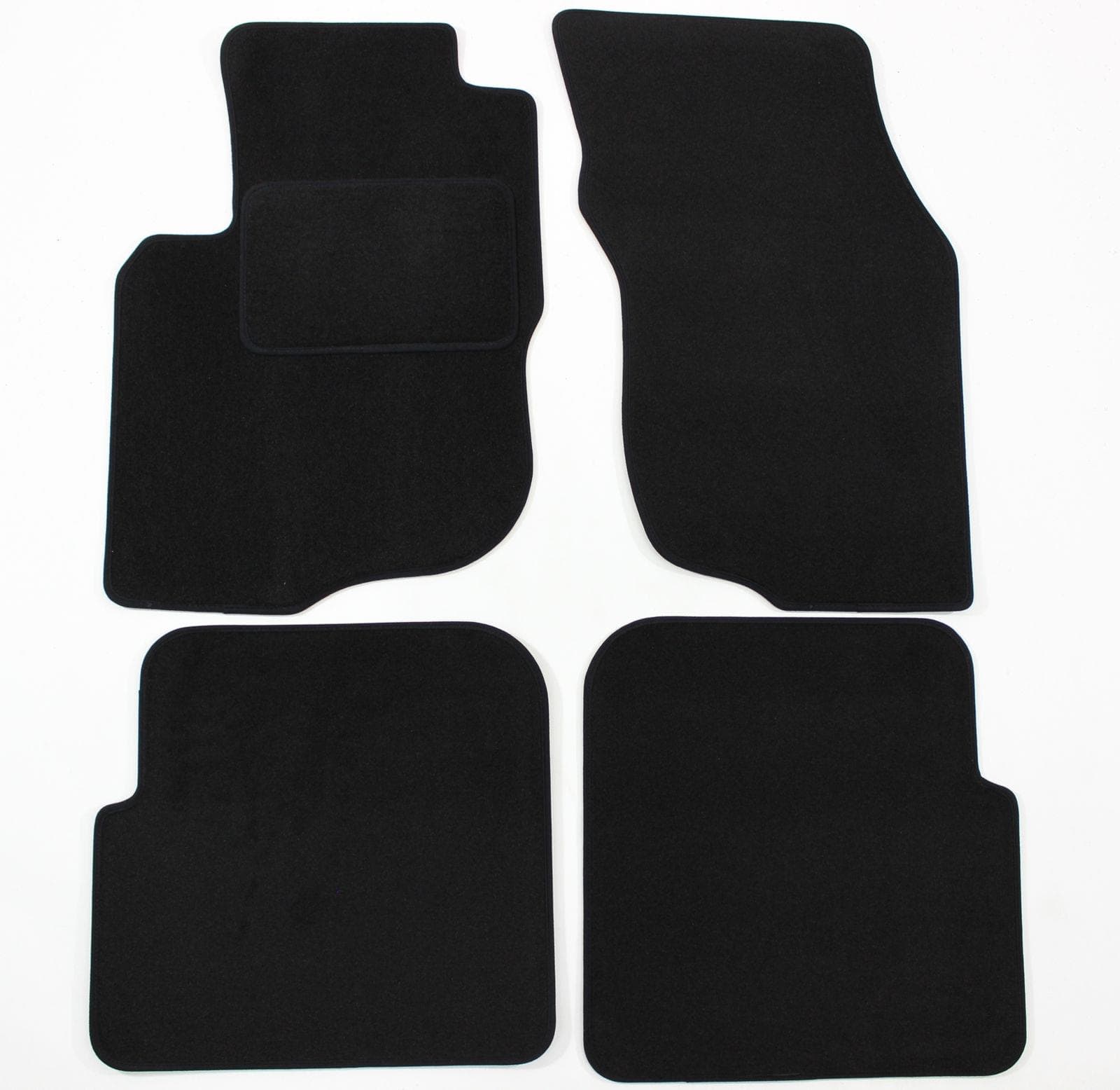 Velúrové autokoberce Mitsubishi Carizma 1995-2004 4ks