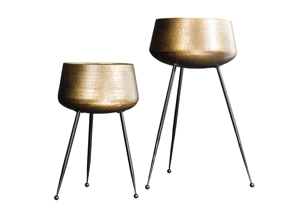 Estila Art deco sada dvoch okrúhlych bronzových kovových kvetináčov Orbit na vysokých čiernych nožičkách s guľovitým zakončením 63 cm