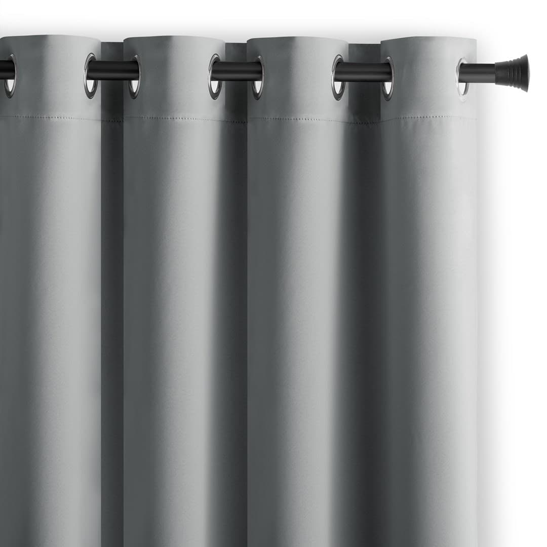 Záves AmeliaHome Blackout s priechodkami 140x270 cm strieborný