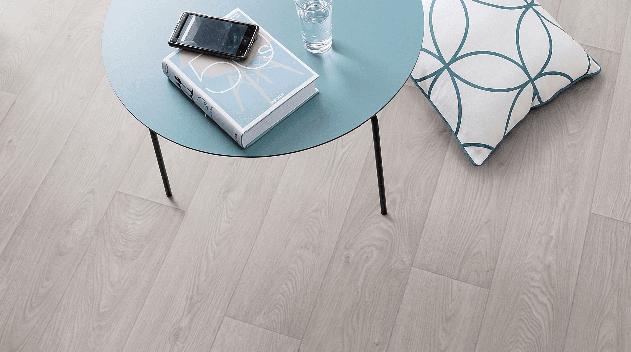 GERFLOR Nerok Newport clear GERNK55 GERNK70 2244 Role | Šíře role 4 m | Nášlap. vrstva 0,7 mm