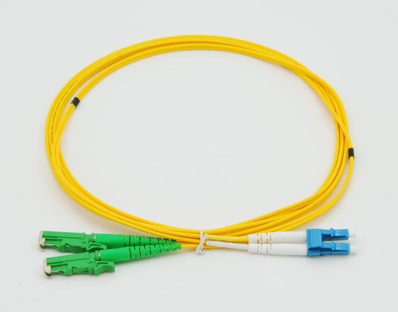 OPC-811 E2000-LC SM 9/125 2M - patch kábel, E2000-LC, duplex, SM, 9/125, 2 metre