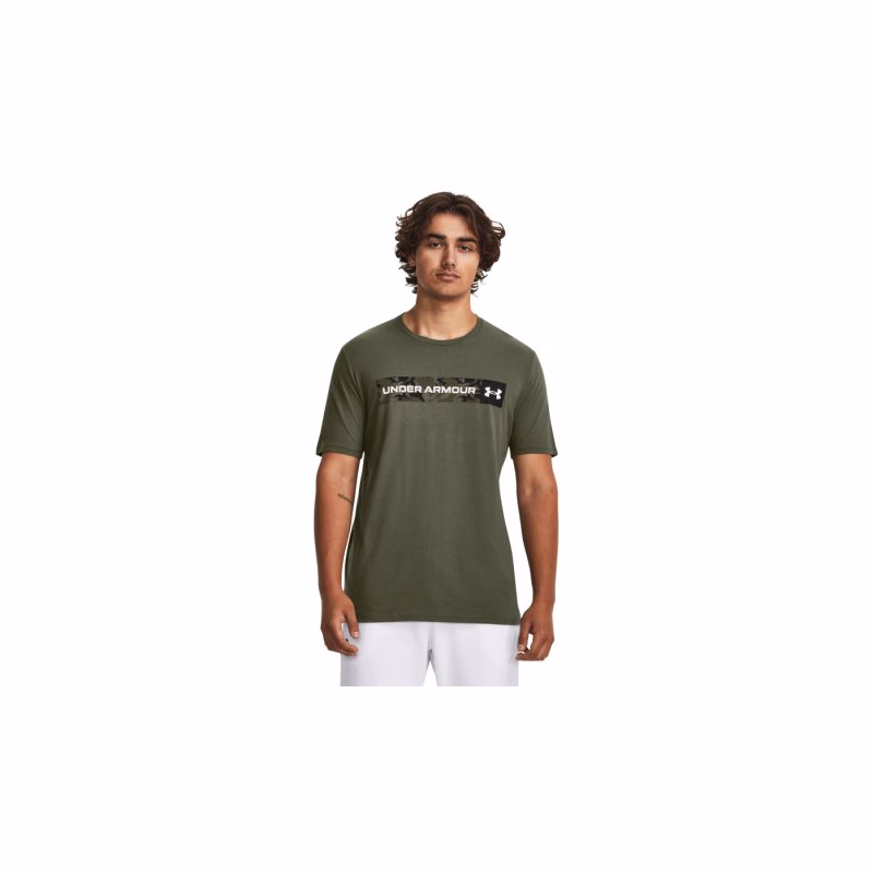Pánske tričko s krátkym rukávom UNDER ARMOUR UA CAMO CHEST STRIPE SS-GRN