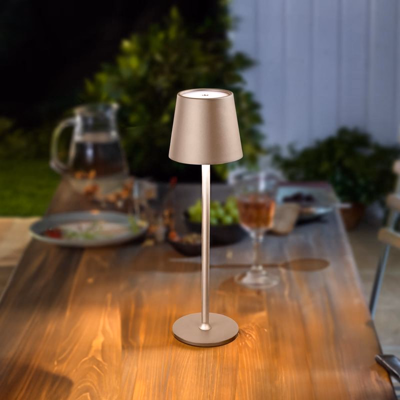 Stmievateľná LED stolová lampa Štokholm