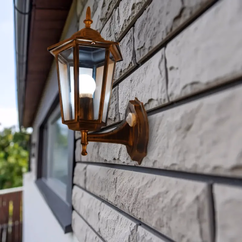 Záhradná lampa NINA OL-2237-05 MBG KG2