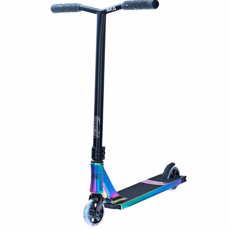 Freestyle kolobežka NKD Rally V4 Matt Rainbow