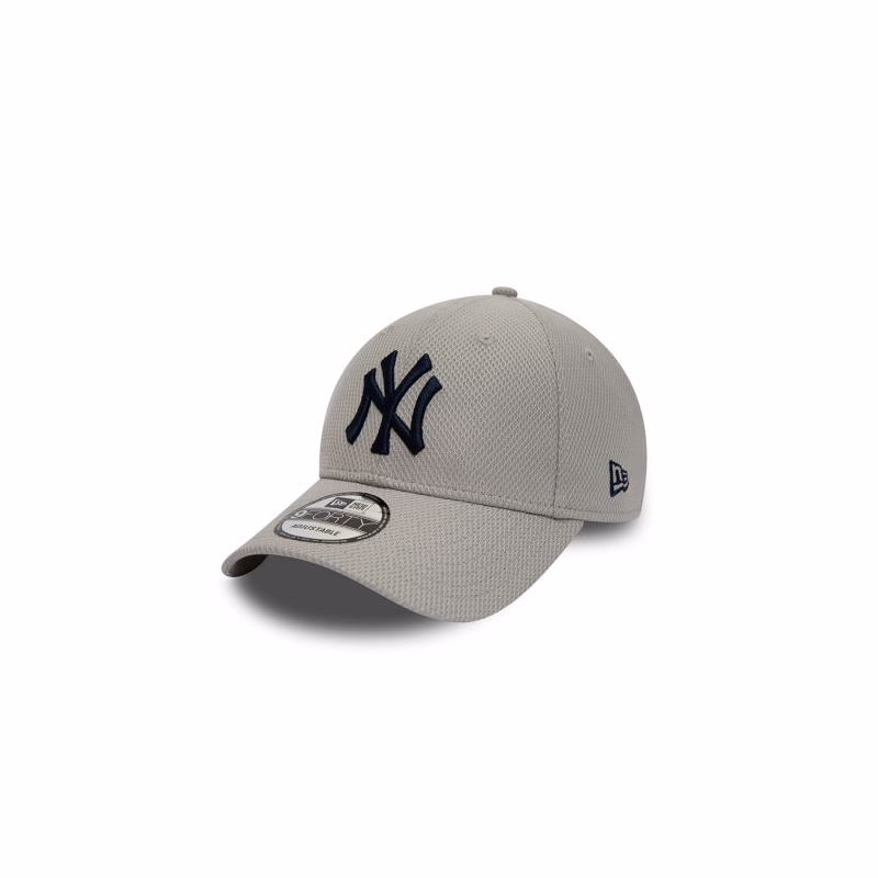 Šiltovka NEW ERA 940 MLB Diamond era essential 9forty NEYYAN-GRANVY