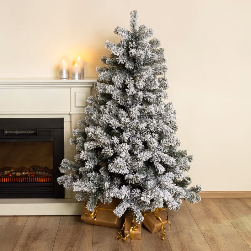 Umelý vianočný stromček 150 cm, s imitáciou snehu