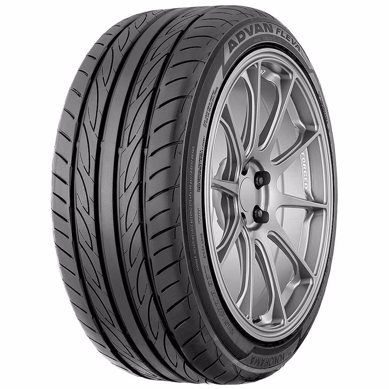 Yokohama ADVAN FLEVA V701 205/40 R17 84 W Letné