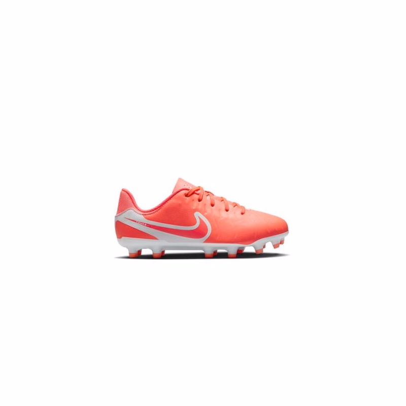 Chlapčenské futbalové kopačky outdoorové NIKE Tiempo Legend 10 Academy Jr FG MG hot lava white