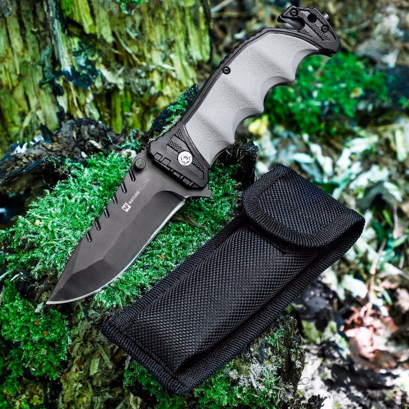 Outdoorový zatvárací nôž