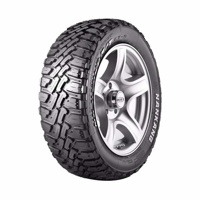 Nankang NK 4X4WD M/T FT-9 ( 205/70 R15 96Q, POR )