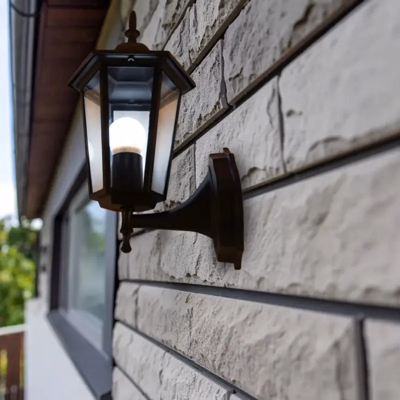 Záhradná lampa UNA OL-2237-02 BLACK KG1