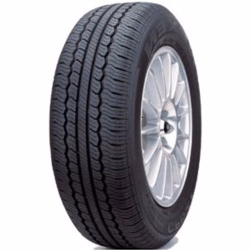 Nexen CP521 ( 215/70 R16 108/106T 6PR, RPB )